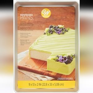 Wilton Performance Pan Anodized Aluminum 9 x 13 x 2 New